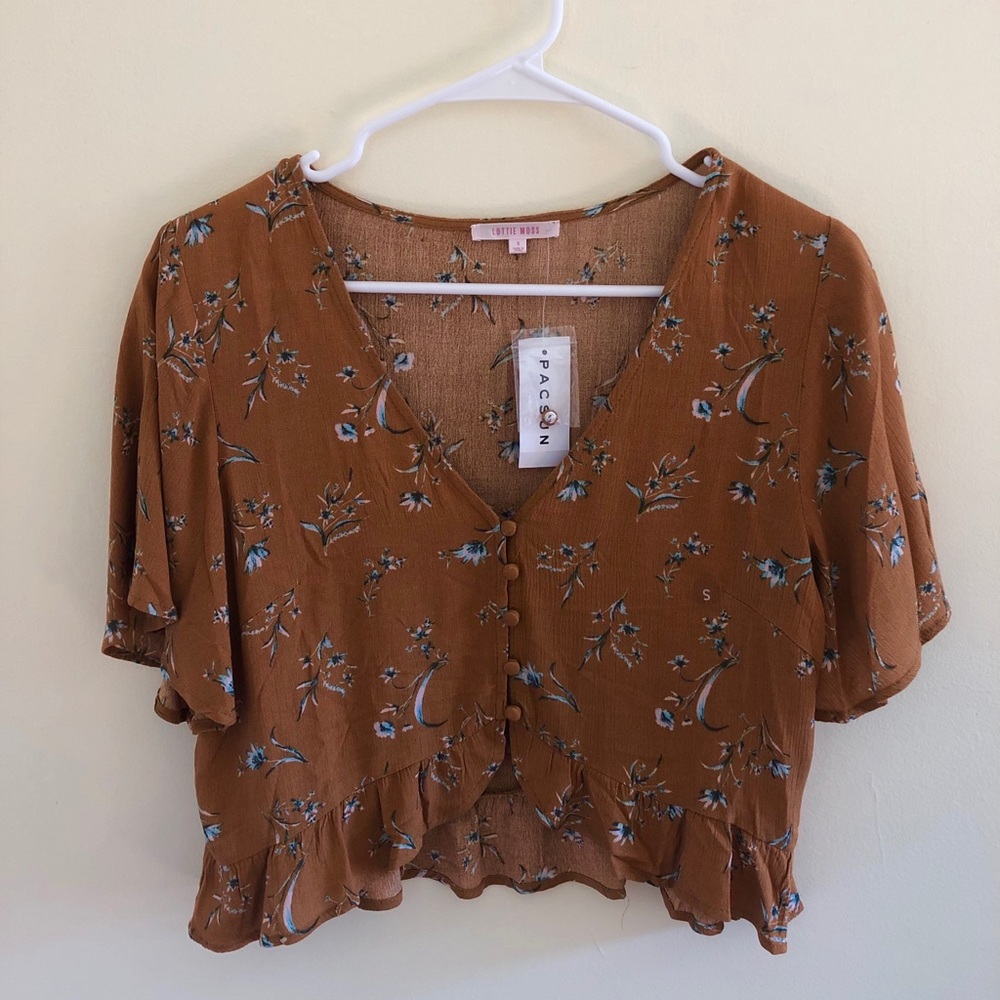 NEW Lottie Moss (Pacsun) shirt